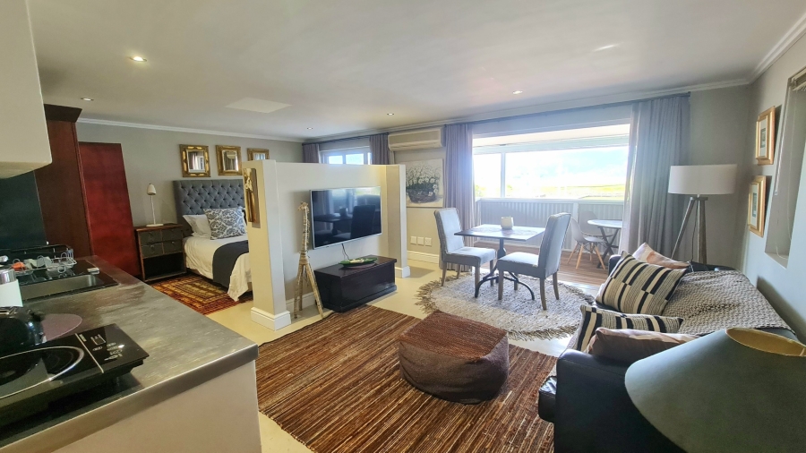 To Let 1 Bedroom Property for Rent in Thesen Islands Western Cape
